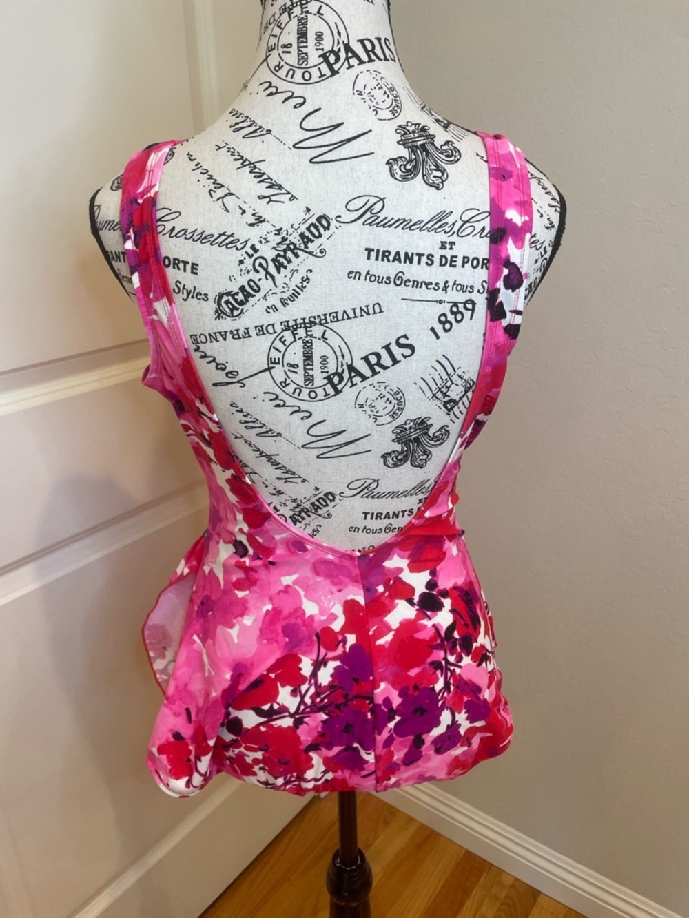 Shore Shapes Size 14 One Piece Swimsuit Pink with Faux Wrap Looking Skirt - Picture 4 of 13